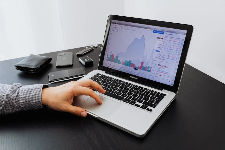 Dashboard analitica che mostra la crescita del business e l'ottimizzazione dei processi